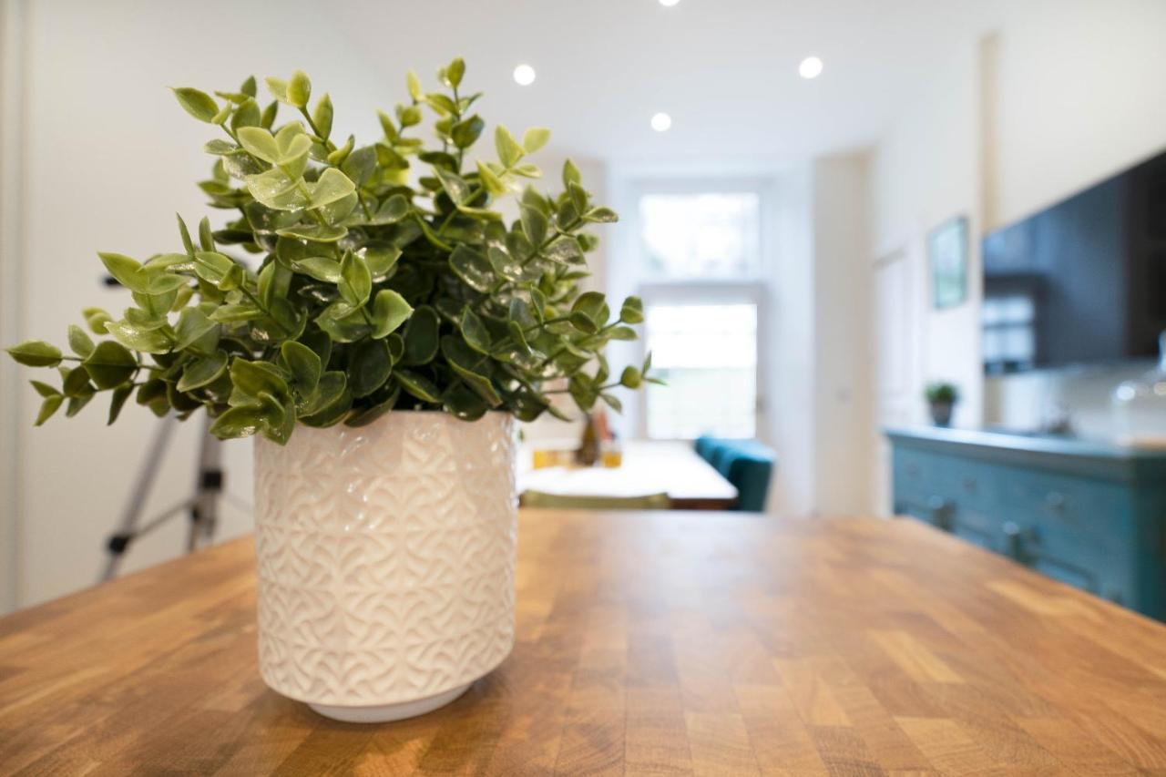Meadowbank Residence 3-Bed エディンバラ エクステリア 写真